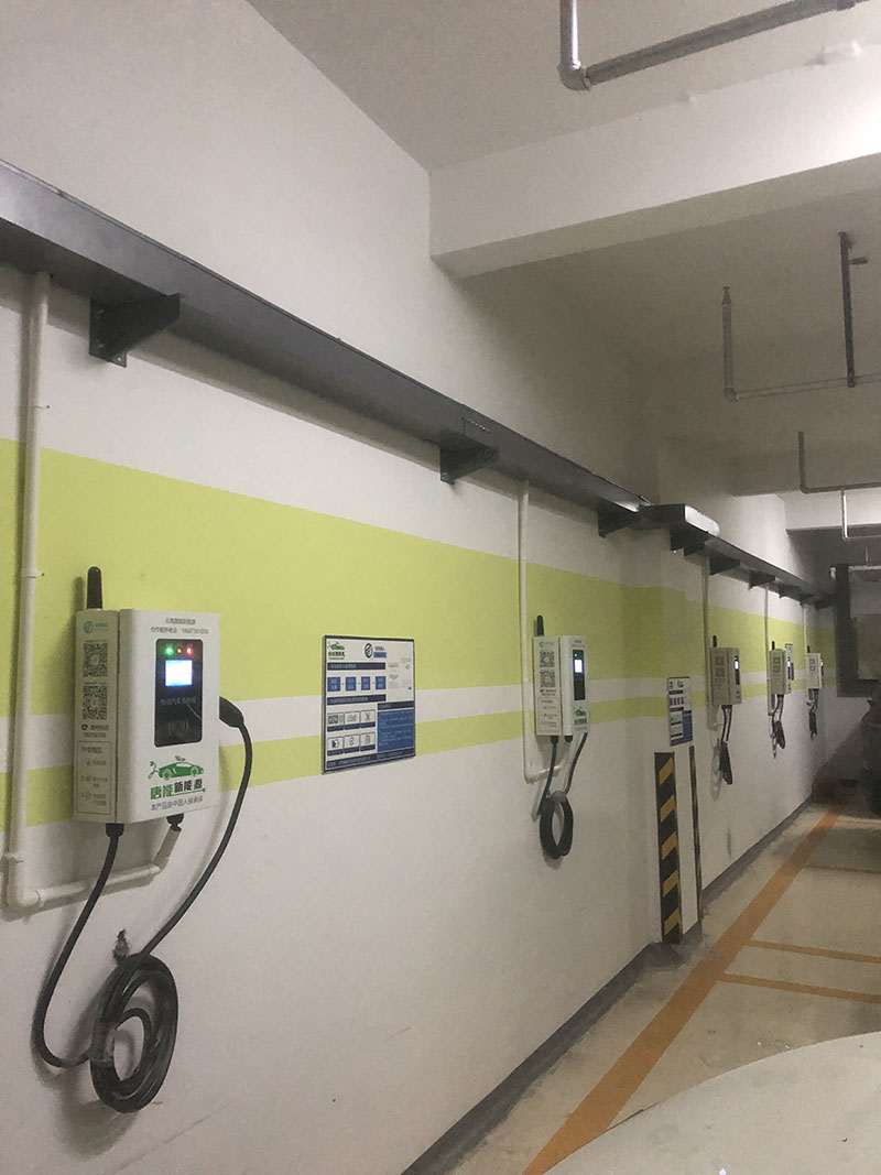云南省西双版纳傣族自治州景洪市告庄西双景充电站