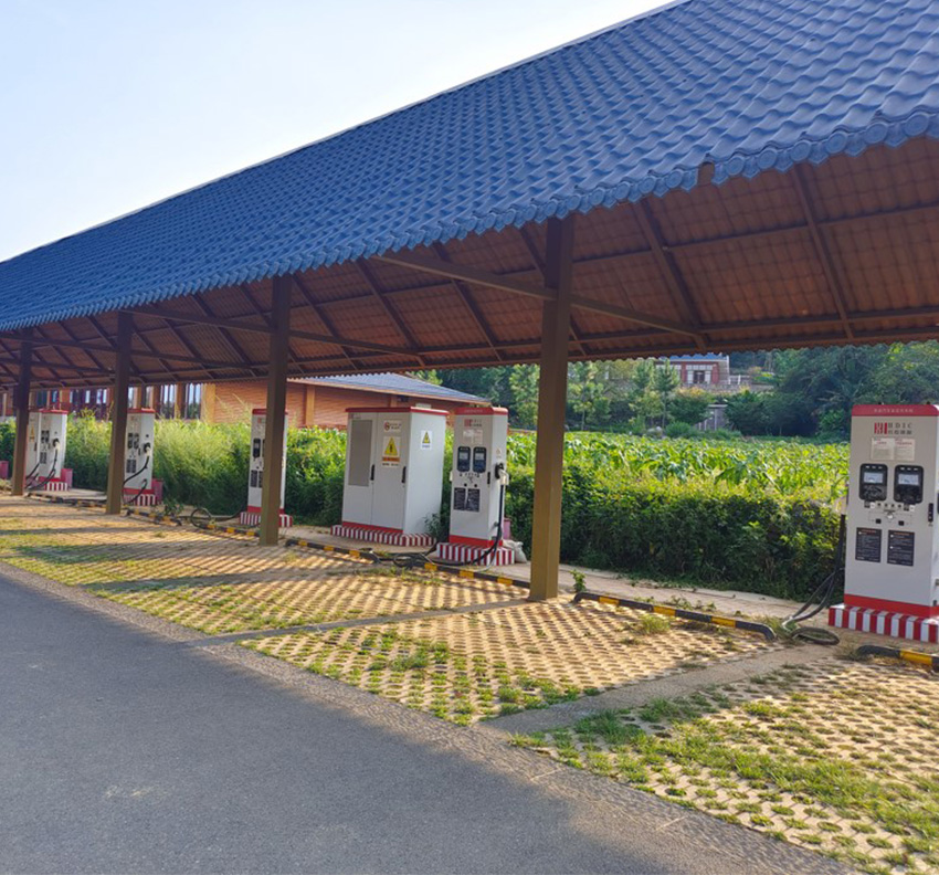 弥勒可邑小镇充电站