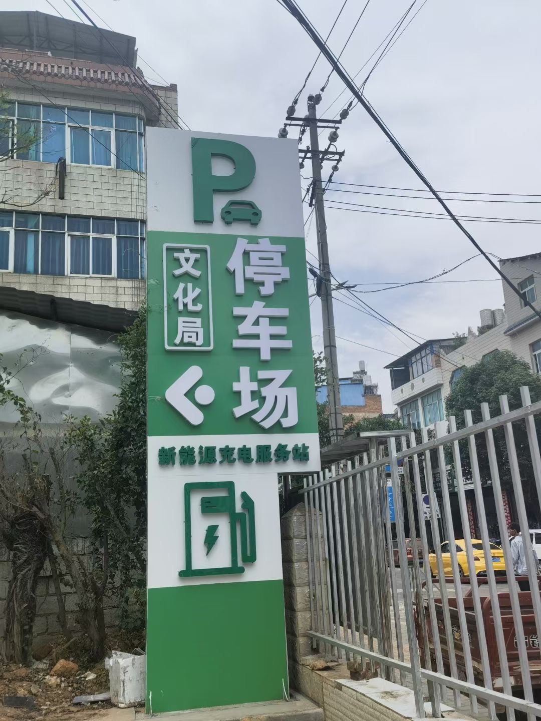 5c8afa705e9e04a531d8a2aeeff26c6.jpg